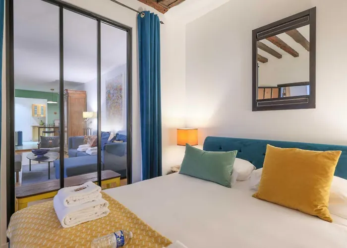 Spacious Apartment - 2Br-6P - Bastille